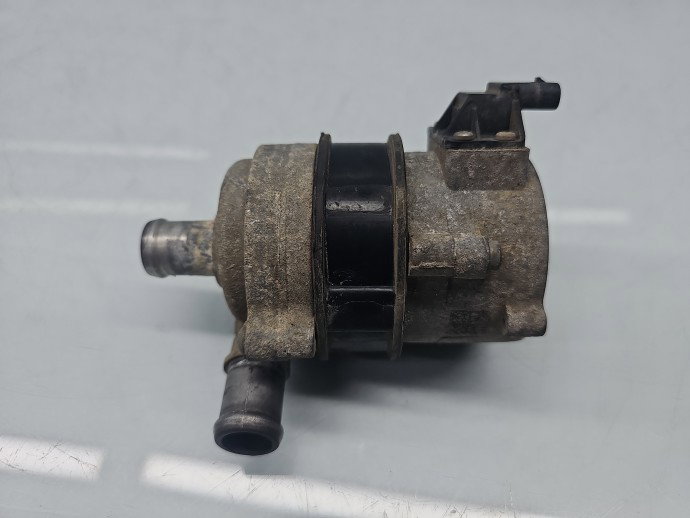 Pompa recirculare apa AUDI A6 (4G2, C7) [Fabr 2012-2017] 4H0965567A 2.0 TDI DDDA 140KW / 190CP