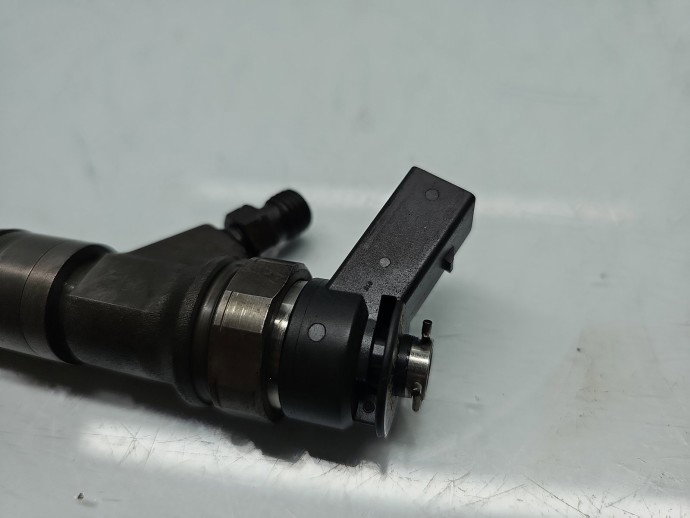 Injector Bmw 5 (E60) [Fabr 2004-2010] 7793836-01, 04455110216 2.0 M47D20 110KW / 150CP