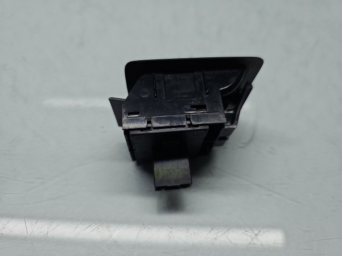 Butoane comanda geamuri sofer Volkswagen Scirocco (137) [Fabr 2008-2017] 1K8959527