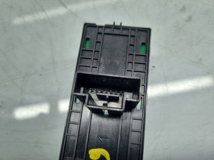Butoane comanda geamuri sofer Volkswagen Golf 7 (5G) [Fabr 2014-prezent] 5G0959857D