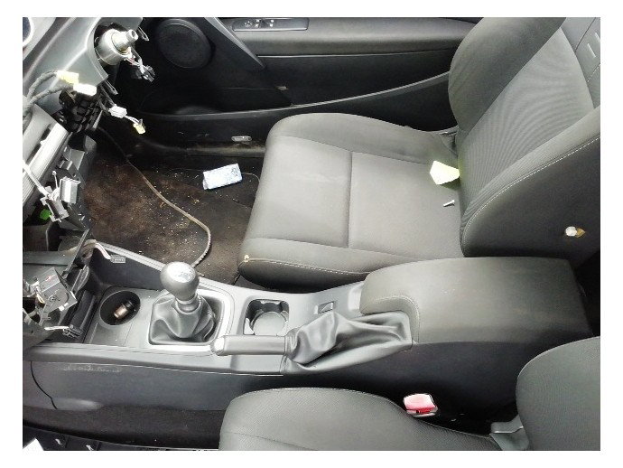 Consola centrala Renault Megane 3 Coupe 1.6 benz K4M OEM 2010-2015