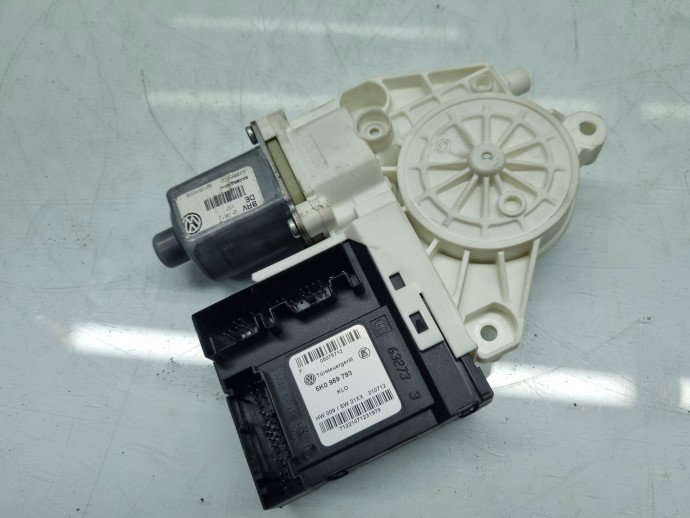 Motoras geam dreapta fata Volkswagen Golf 6 (5K1) [Fabr 2009-2013] Hatchback 5k0959701h
