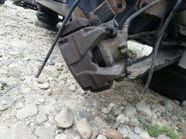 Etrier dreapta fata Renault Megane 3 Coupe 1.6 benz K4M OEM 2010-2015