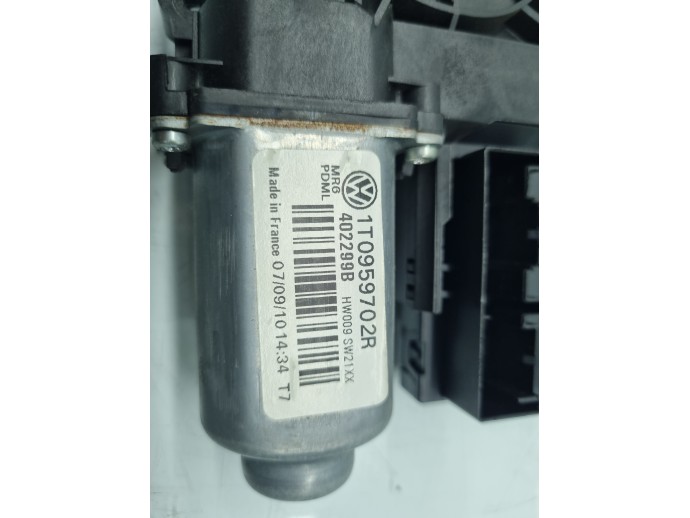 Motoras geam stanga fata Volkswagen Touran (1T3) [Fabr 2010-2015] 1T0959702R