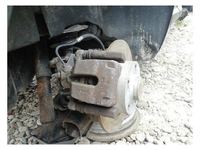 Etrier dreapta spate Renault Megane 3 Coupe 1.6 benz K4M OEM 2010