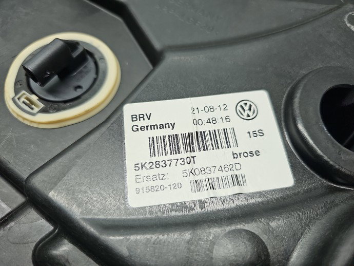 Macara electrica geam dreapta fata Volkswagen Golf 6 (5K1) [Fabr 2009-2013] Hatchback 5K2837730T