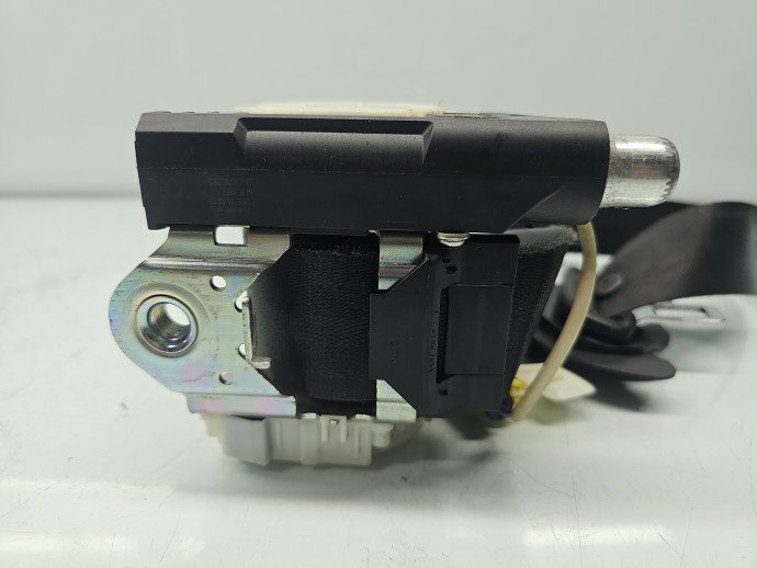 Centura dreapta fata Volkswagen Passat CC (358) [Fabr 2012-2016] 3C1857706S