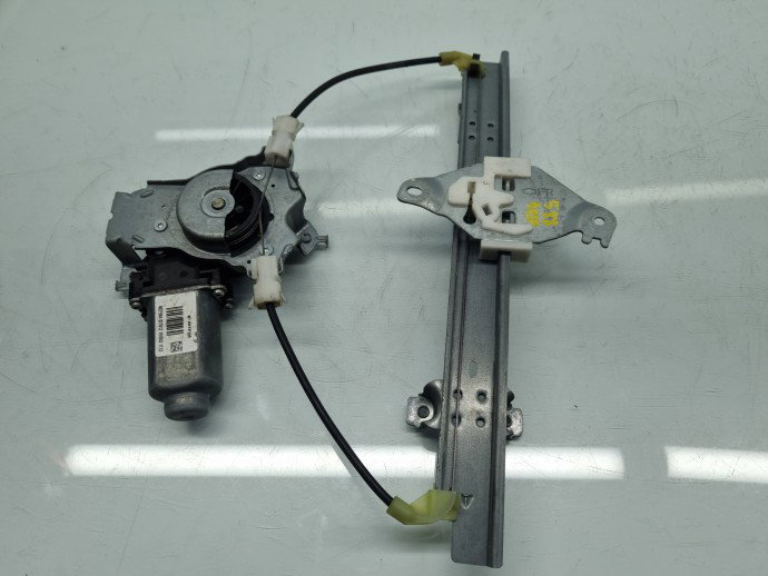 Macara electrica geam dreapta spate Nissan Qashqai [Fabr 2007-2014] Hatchback Facelift OEM