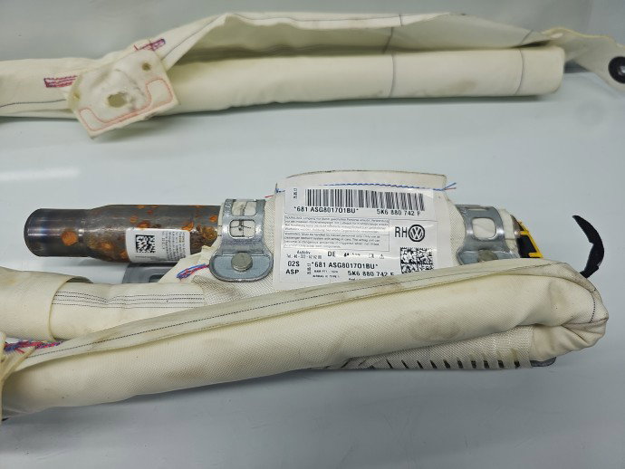 Airbag cortina dreapta Volkswagen Golf 6 (5K1) [Fabr 2009-2013] 5K6880742F
