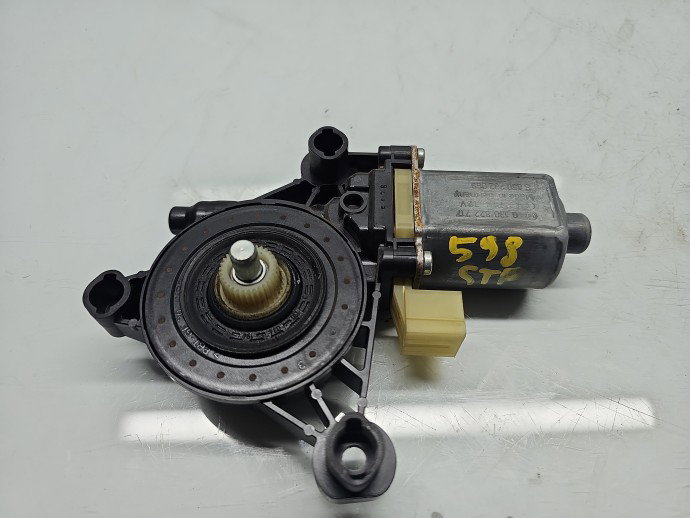 Motoras geam stanga fata Seat Leon (5F1) [Fabr 2012-2018] Hatchback 5Q0959801B