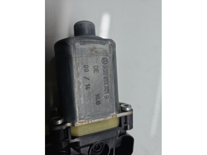 Motoras geam stanga fata Seat Leon (5F1) [Fabr 2012-2018] Hatchback 5Q0959801B