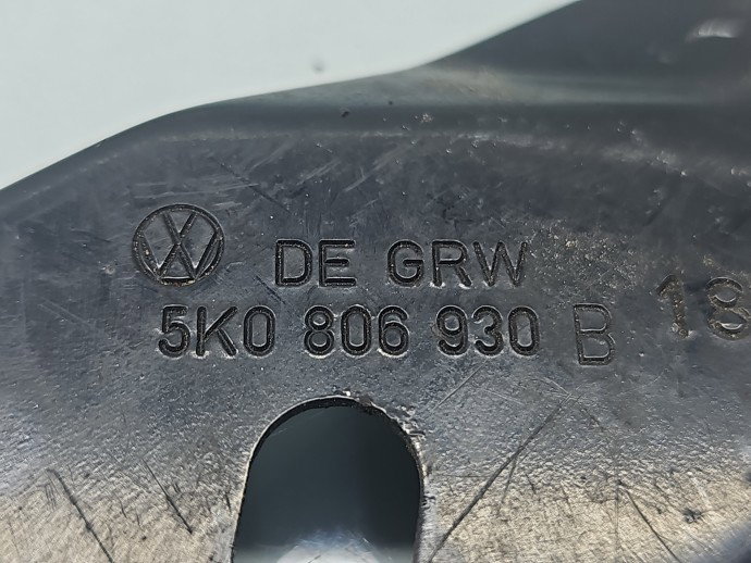 Suport far dreapta Volkswagen Golf 6 (5K1) [Fabr 2009-2013] Hatchback 5K0806930B