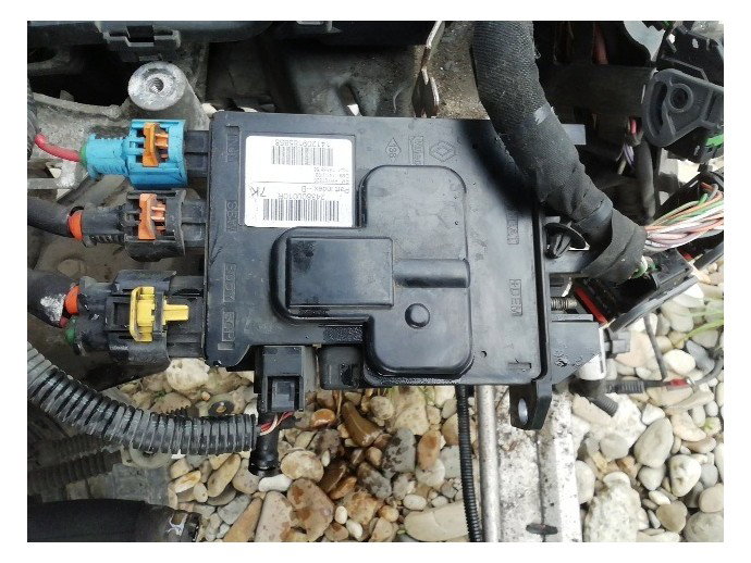 Modul electronic Renault Megane 3 Coupe 1.6 benz K4M OEM 2010-2015