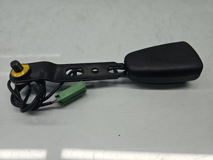 Capsa centura dreapta fata Volvo S60 II [Fabr 2010-2018] 8623453
