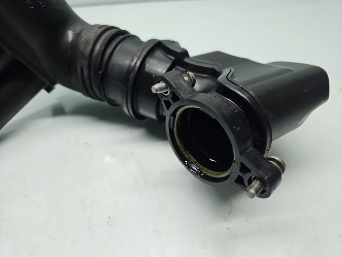 Tub admisie aer Seat Leon (5F1) [Fabr 2012-2018] 04E129651C 1.2 TSI CJZA 77KW / 105CP