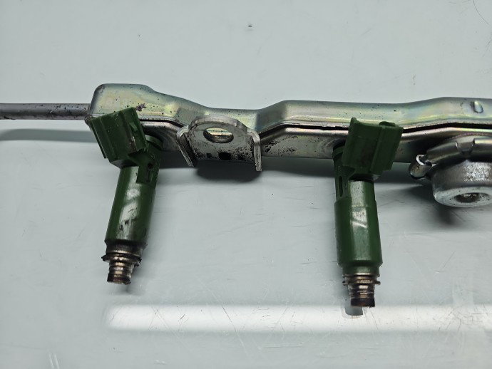 Rampa injectoare Toyota Avensis II (T25) [Fabr 2002-2008] OEM 1.8 Benz 1ZZFE 95KW / 129CP