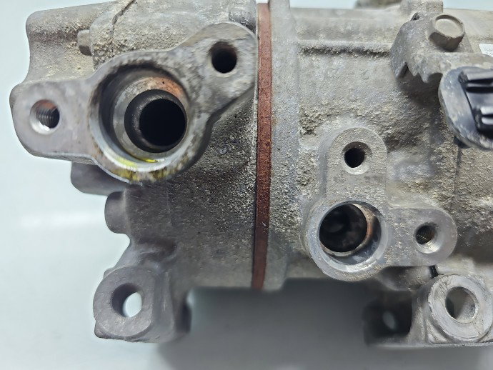 Compresor clima Toyota Avensis II (T25) [Fabr 2002-2008] 447260-2271 1.8 Benz 1ZZFE 95KW / 129CP