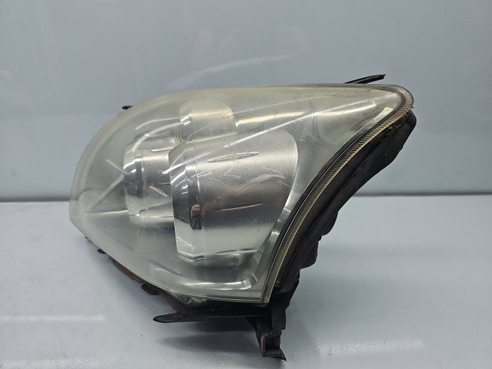 Far stanga Toyota Avensis II (T25) [Fabr 2002-2008] Berlina OEM