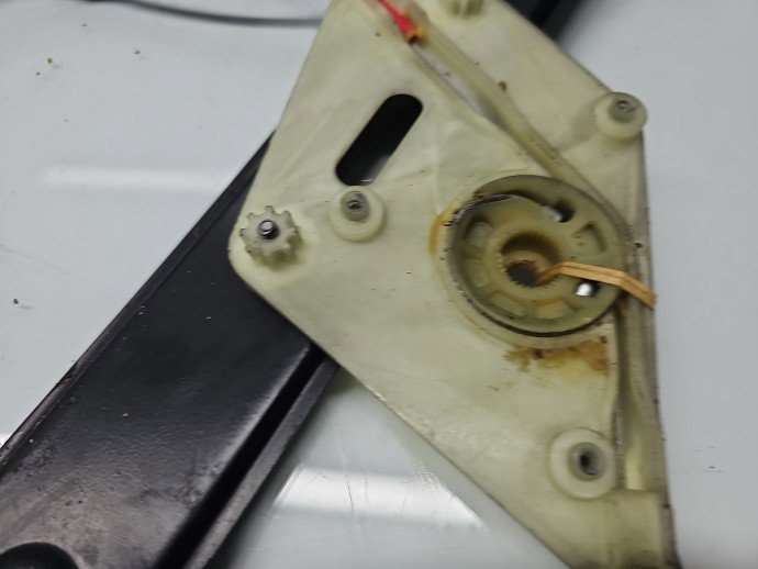 Macara electrica geam stanga fata Bmw 1 (E88) [Fabr 2008-2013] Cabrio Pachet M OEM