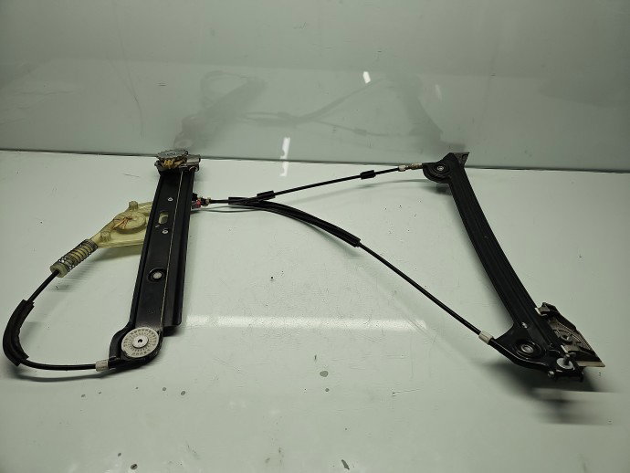 Macara electrica geam stanga fata Bmw 1 (E88) [Fabr 2008-2013] Cabrio Pachet M OEM
