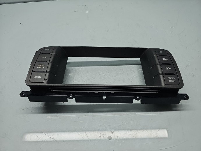 Panou media LAND ROVER Range Rover Evoque [Fabr 2011-2018] EJ32-18C858-GC