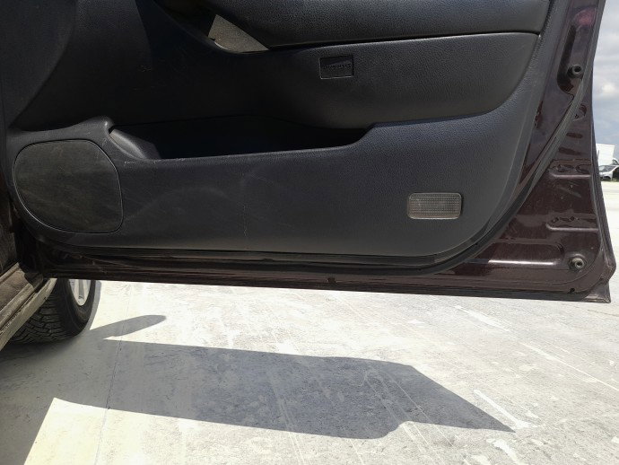 Usa dreapta fata Toyota Avensis II (T25) [Fabr 2002-2008] Berlina ROSU