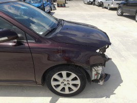 Aripa dreapta fata Toyota Avensis II (T25) [Fabr 2002-2008] Berlina ROSU