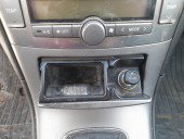Scrumiera Toyota Avensis II (T25) [Fabr 2002-2008]