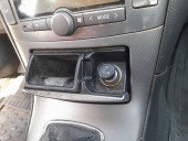 Scrumiera Toyota Avensis II (T25) [Fabr 2002-2008]