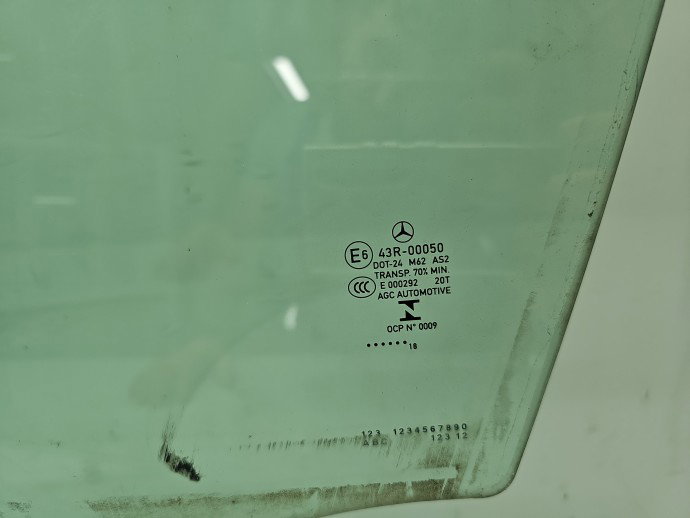 Geam usa stanga fata Mercedes Clasa C Combi (W205) [Fabr 2015-prezent] OEM