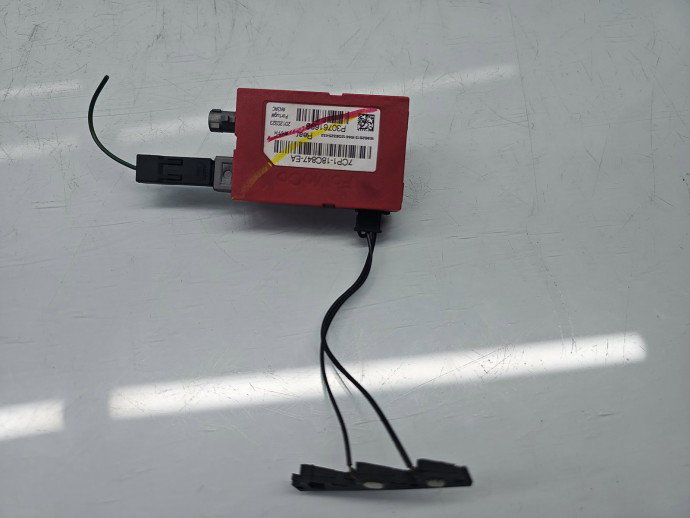 Amplificator antena Volvo V40 [Fabr 2013-2019] 30761698