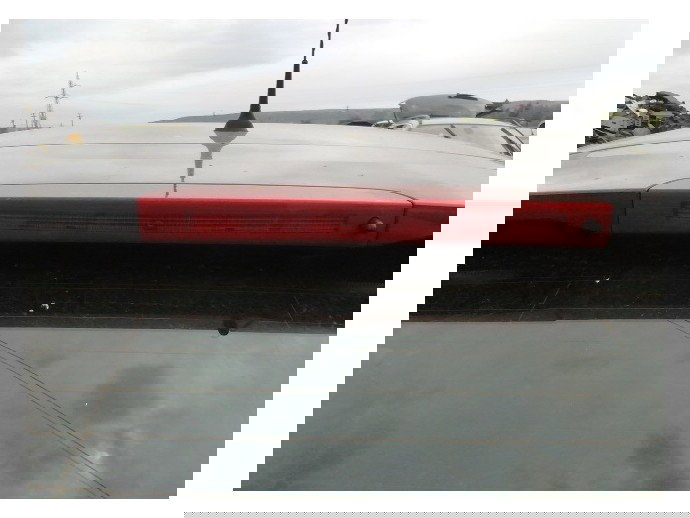 Stop aditional luneta Renault Megane 3 Coupe 1.6 benz K4M OEM 2010-2015