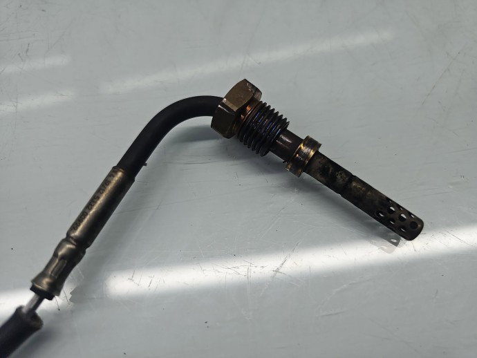 Senzor temperatura Volkswagen Passat B6 (3C2) [Fabr 2005-2010] 03L906088AJ