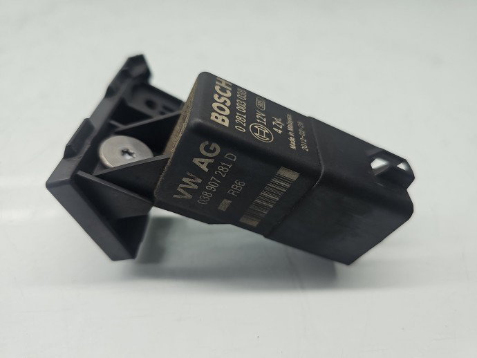 Releu Volkswagen Tiguan (5N) [Fabr 2007-2016] 038907281D