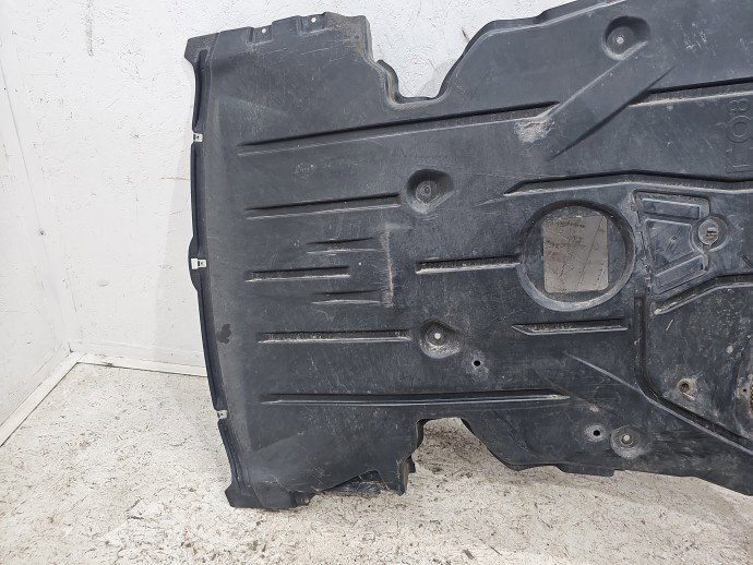 Scut motor Bmw 1 cabriolet (E88) [Fabr 2008-2013] OEM