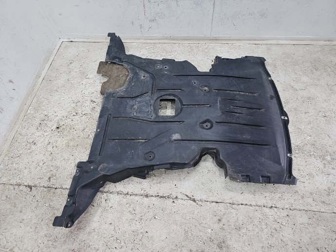 Scut motor Bmw 1 cabriolet (E88) [Fabr 2008-2013] OEM