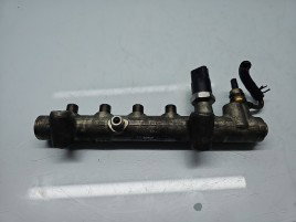 Rampa injectoare Opel Astra H Hatchback [Fabr 2004-2009] 0445214049