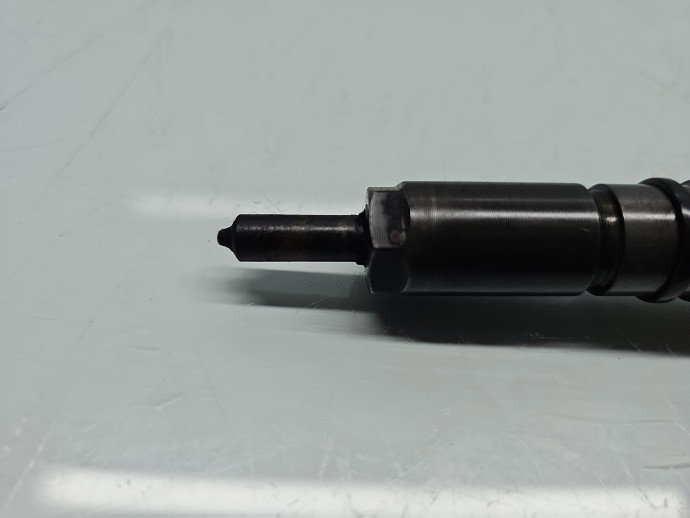 Injector Opel Astra H Hatchback [Fabr 2004-2009] 0445110175