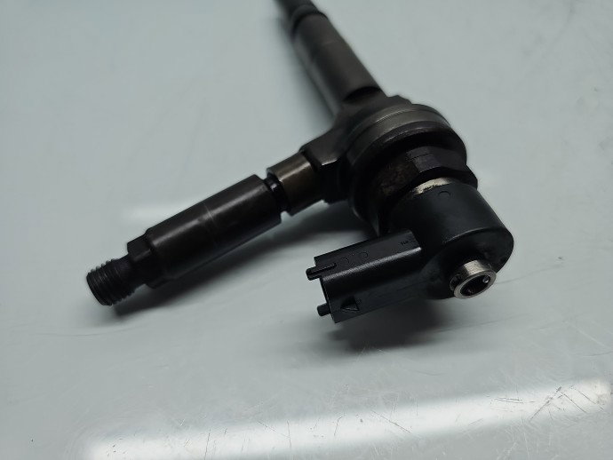 Injector Opel Astra H Hatchback [Fabr 2004-2009] 0445110175