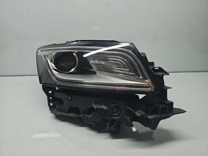 Far dreapta AUDI Q5 (8RB) [Fabr 2008-2016] SUV S-line, Quattro 8R0805608