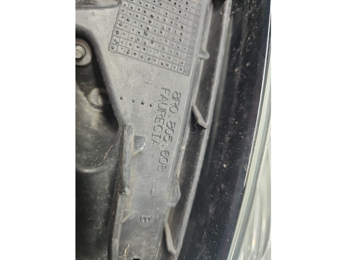 Far dreapta AUDI Q5 (8RB) [Fabr 2008-2016] SUV S-line, Quattro 8R0805608