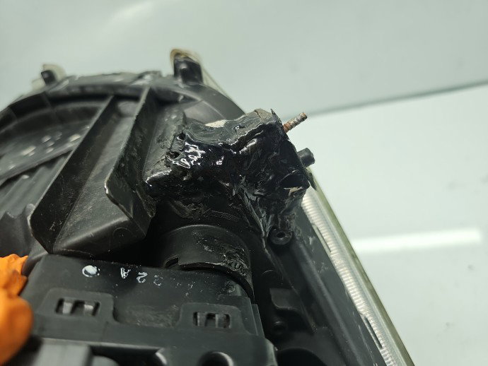 Far stanga Suzuki Swift 4 (MH) [Fabr 2010-prezent] Hatchback Facelift OEM