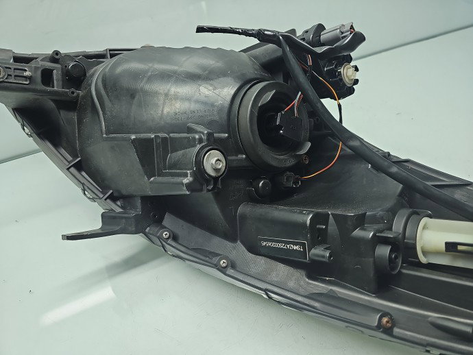 Far stanga Suzuki Swift 4 (MH) [Fabr 2010-prezent] Hatchback Facelift OEM