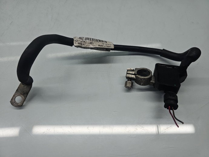 Borna baterie (-) Volkswagen Touran (1T3) [Fabr 2010-2015] 1K0915181H