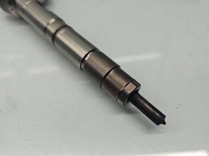 Injector AUDI Q5 (8RB) [ Fabr 2008-2016] 04L130277AE, 0445110471 2.0 TDI DDDA 140KW / 190CP