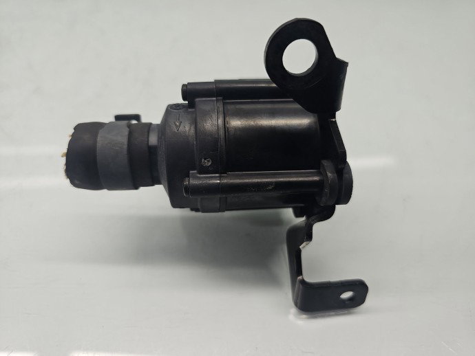 Pompa recirculare apa AUDI A4 (8K2, B8) [Fabr 2008-2015] 04L965559 2.0 TDI DDDA 140KW / 190CP