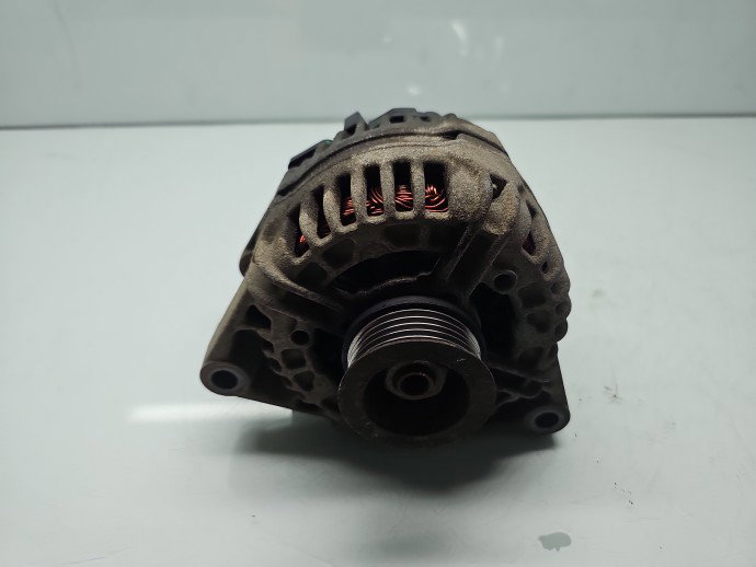 Alternator Opel Corsa C (F08, F68) [Fabr 2000-2005] 55556068 1.2 Benz Z12XEP 59KW / 80CP