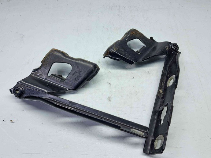 Set balamale capota Audi A4 (8K2, B8) [Fabr 2008-2015] 8K0823301D | 8K0823302D