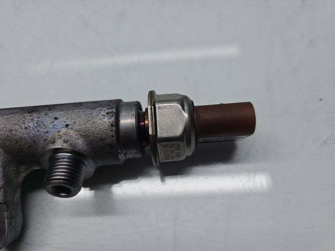 Rampa injectoare AUDI A3 (8P1) [Fabr 2003-2012] 03L130089 2.0 TDI CBBB 125KW / 170CP