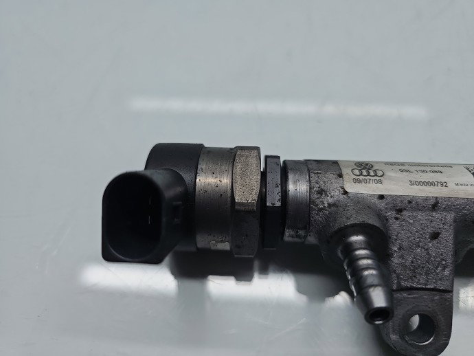 Rampa injectoare AUDI A3 (8P1) [Fabr 2003-2012] 03L130089 2.0 TDI CBBB 125KW / 170CP
